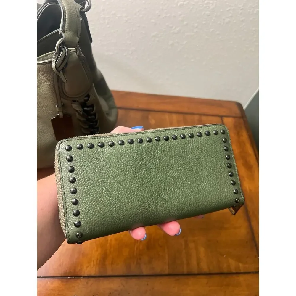 Coach Pebbled Leather Accordion Zip Wallet